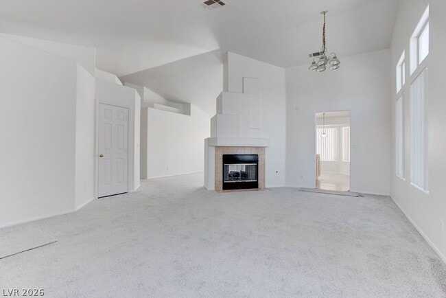 Building Photo - 4579 Canna Dr
