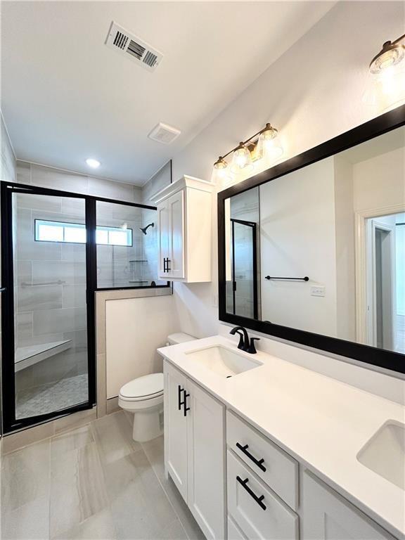 Building Photo - 10 Briscoe Ln