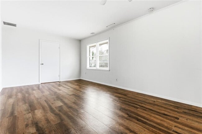 Building Photo - 45 Chaffin Rd