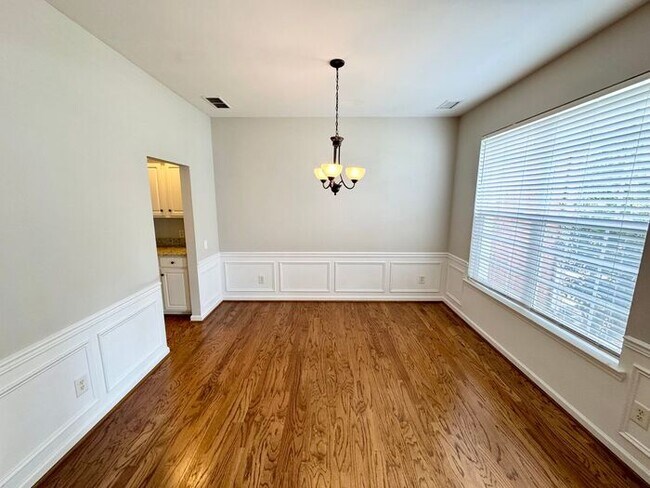 Building Photo - Fabulous Home in Ballantyne!!!