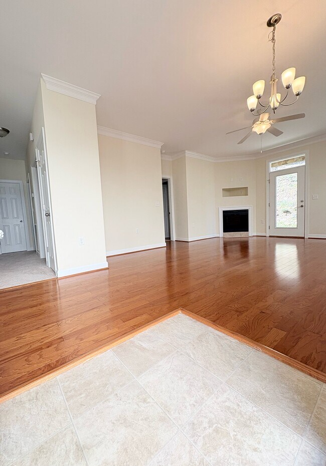 Building Photo - 62 Windgate Cir