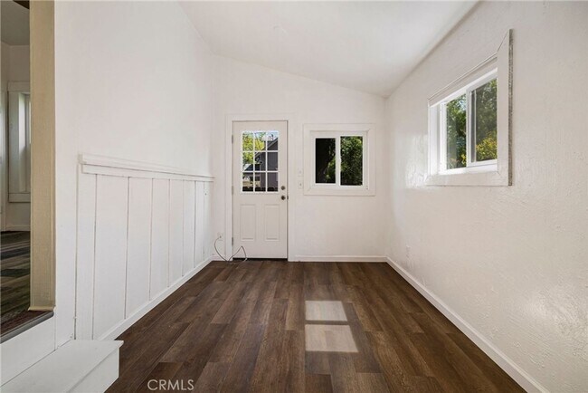 Building Photo - HE161-Bonea, Heather