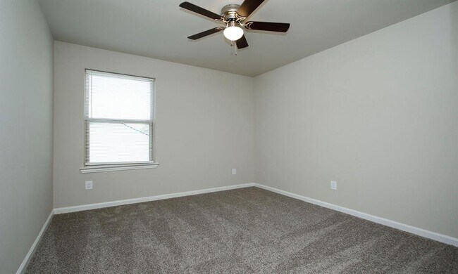 Building Photo - 12907 Andromeda Ct
