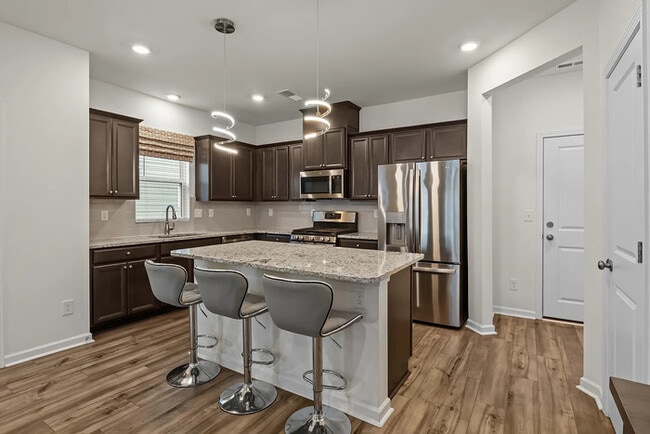 Building Photo - Earn Wealth While Leasing - Like a Homeowner - Lease to Own