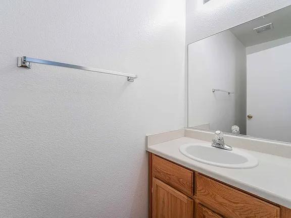 Building Photo - 5021 Drifting Pebble St