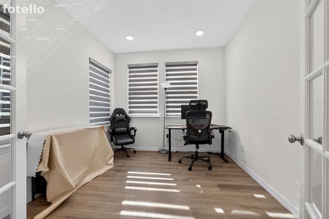 Building Photo - 2409 Lost Crk Dr