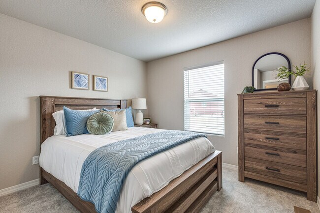 Building Photo - 8466 Blue Feather Lp