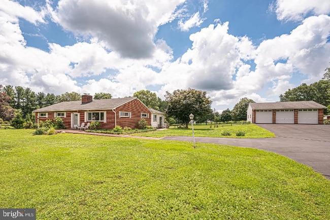 Building Photo - 1090 Wilson Ave