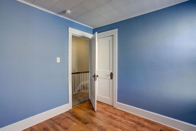 Building Photo - 930 Edgewood Ave