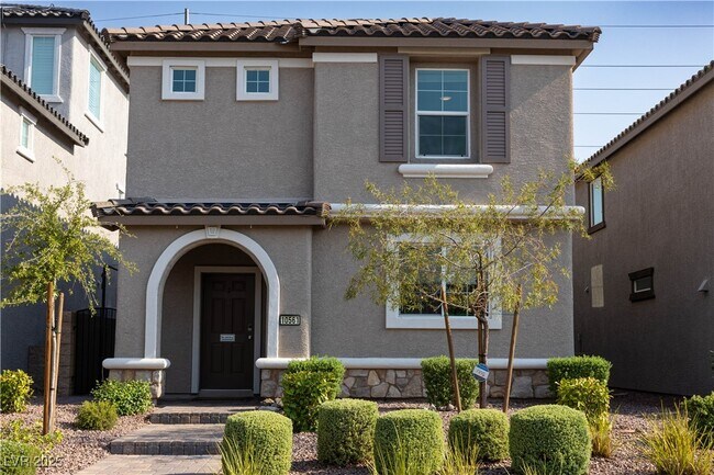 Building Photo - 10561 Sariah Skye Ave