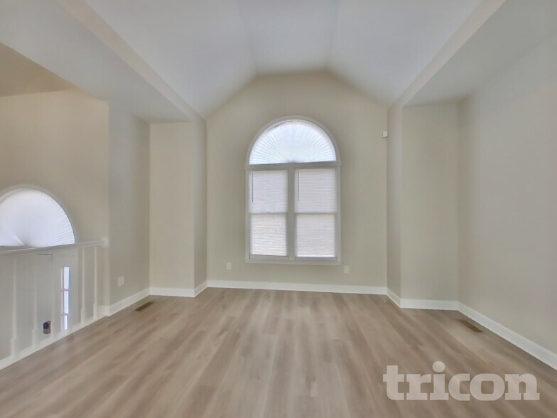 Building Photo - 4932 Tulip Grove Ln