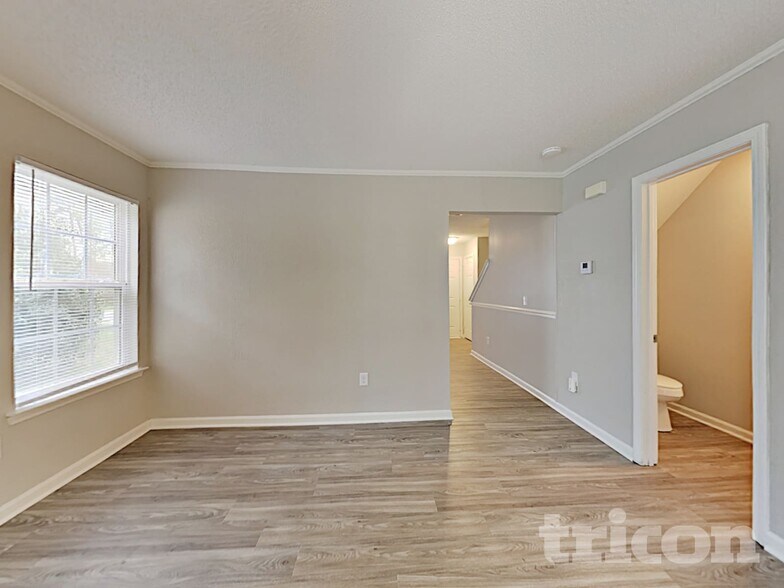 Building Photo - 2019 Waters Trail Dr