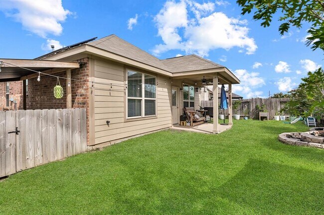 Building Photo - 3554 Paganini Pl