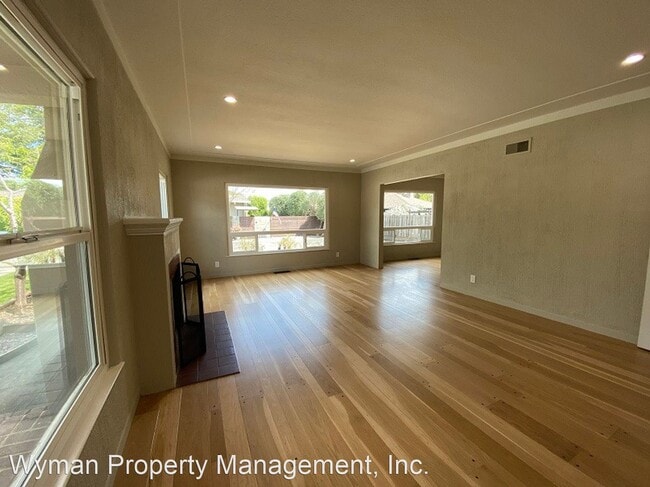 Building Photo - 2 br, 1 bath House - 1 Rose Lane