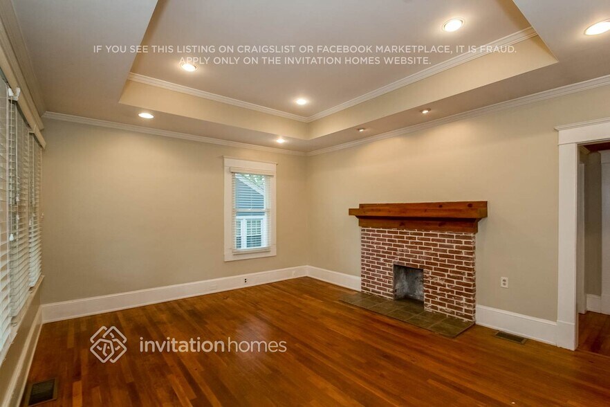 Building Photo - 317 Stovall St SE