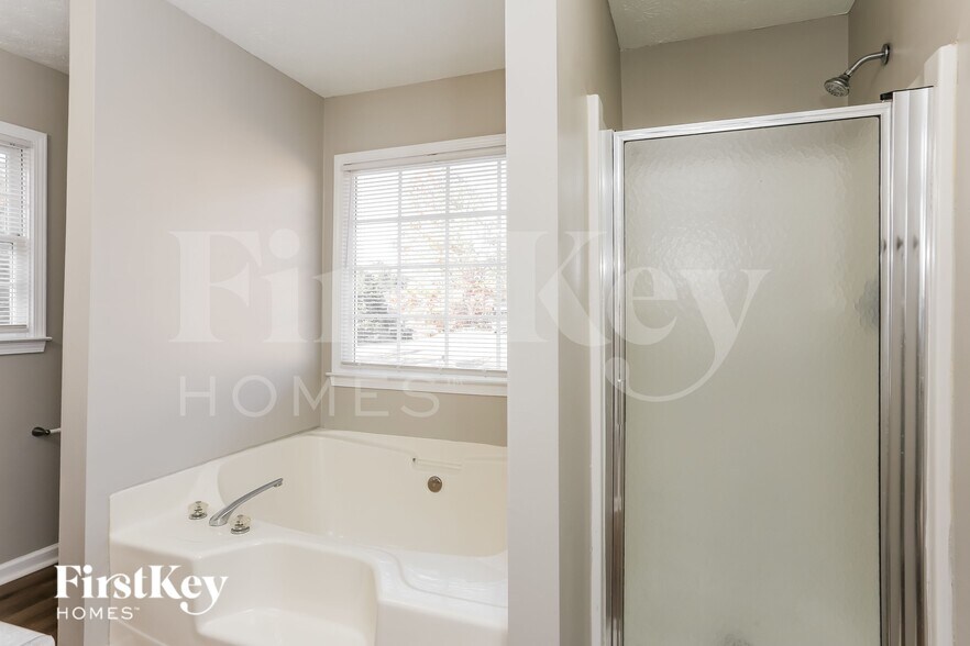 Building Photo - 268 Yellowstone Dr