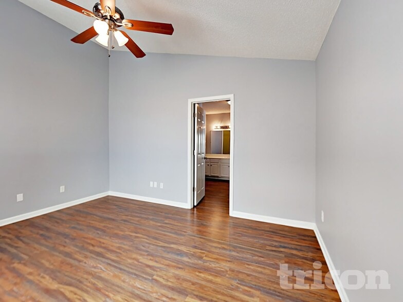 Building Photo - 1096 Chapel Creek Rd