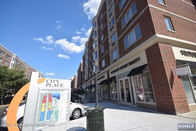 Building Photo - 3514 City Pl