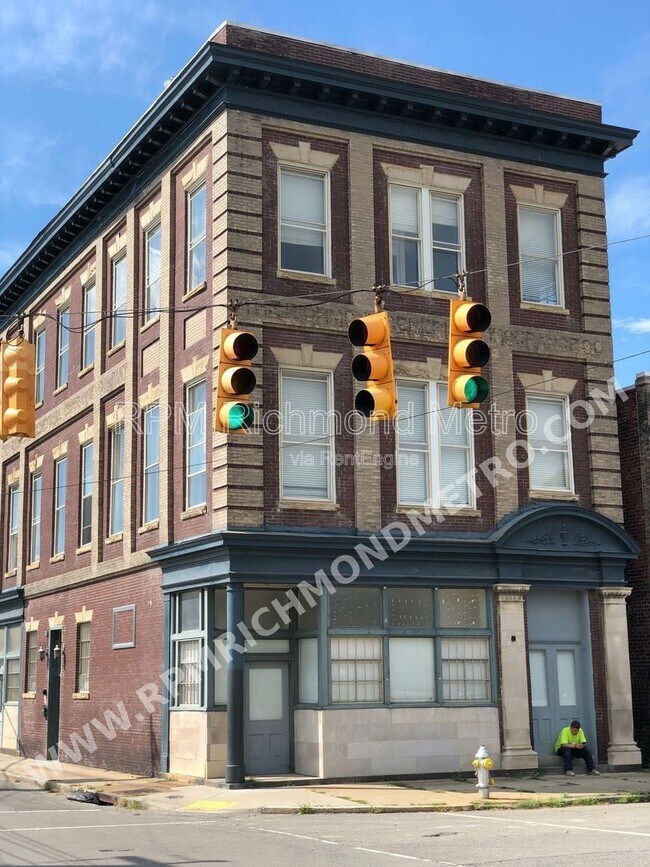 Primary Photo - 700 N 2nd St
