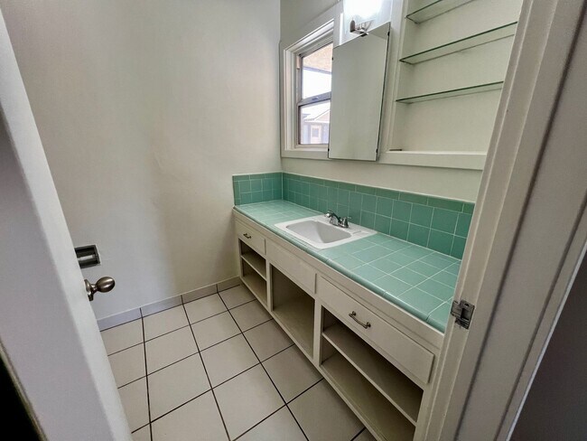 Building Photo - 56769 Joshua Dr