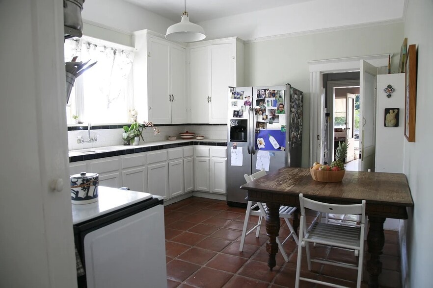 Building Photo - 6141 Monterey Rd