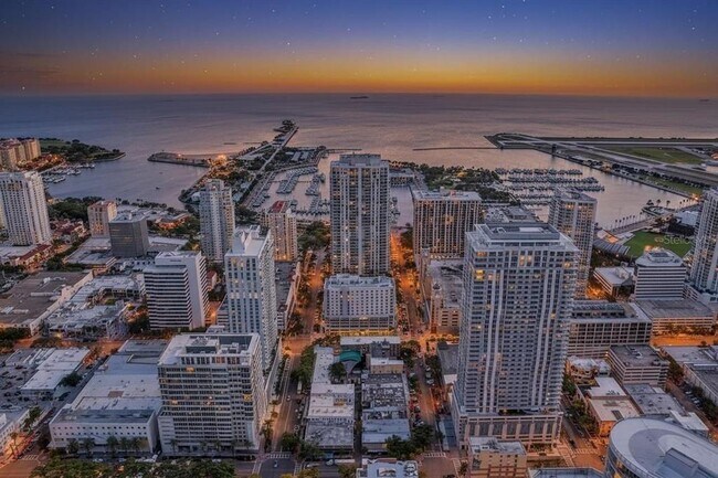 Building Photo - 215 Central Ave