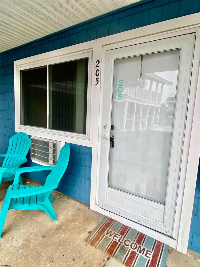 Building Photo - 212 W Brigantine Ave