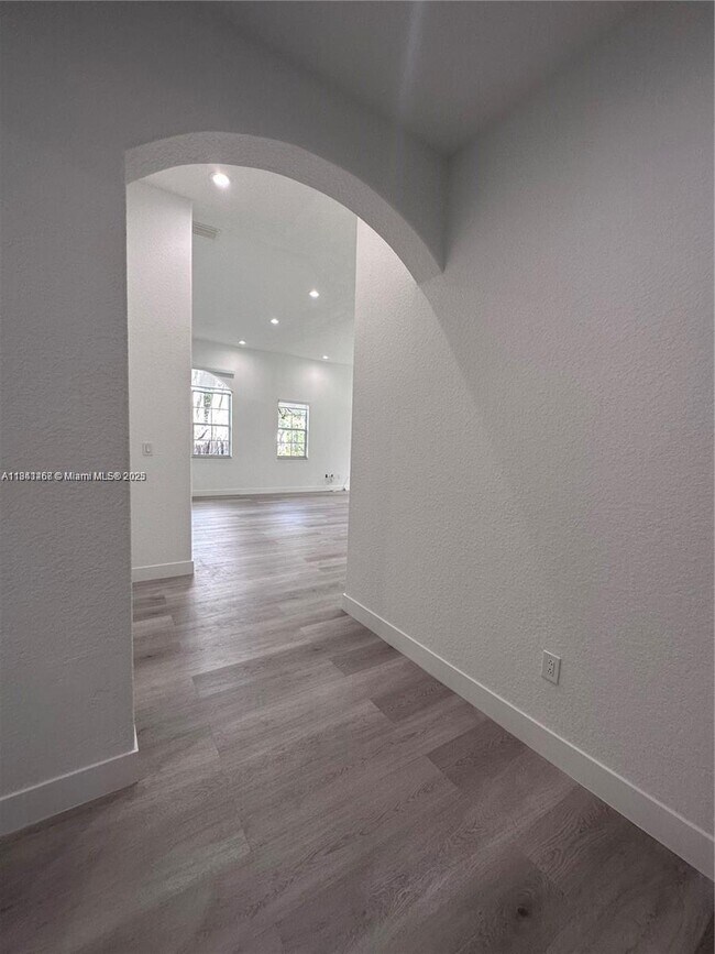 Building Photo - 11123 NW 71st Terrace