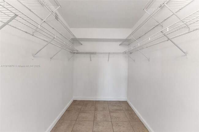 Building Photo - 15400 SW 284th St