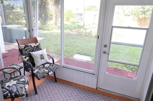 Building Photo - 1807 Restful Dr