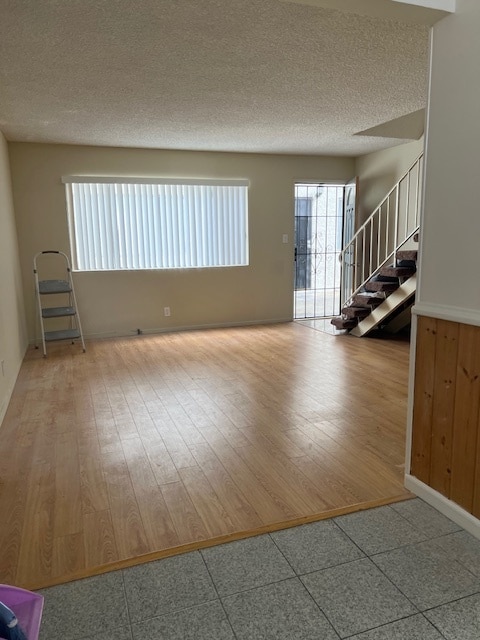 Primary Photo - 1147-1151 Irving Ave