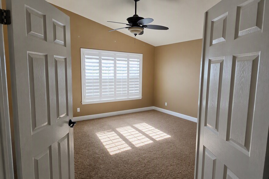 Building Photo - 8980 Richborough Way