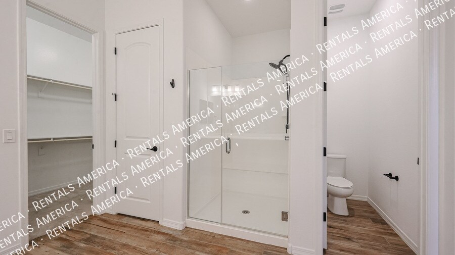 Building Photo - 19060 Rancho Dr