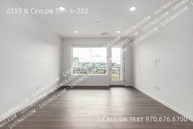 Building Photo - 6153 N Ceylon St