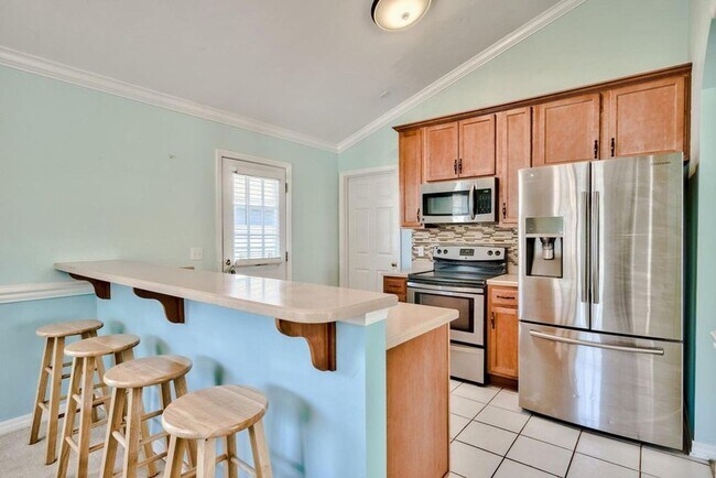 Building Photo - PRICE DROP!! Great 3-bedroom Florida cottage located in the heart of the Town of Santa Rosa