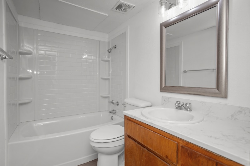 Building Photo - 1410 S Elizabeth Ave