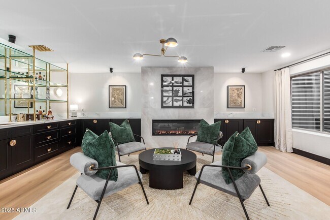 Building Photo - 3759 S Dew Drop Ln