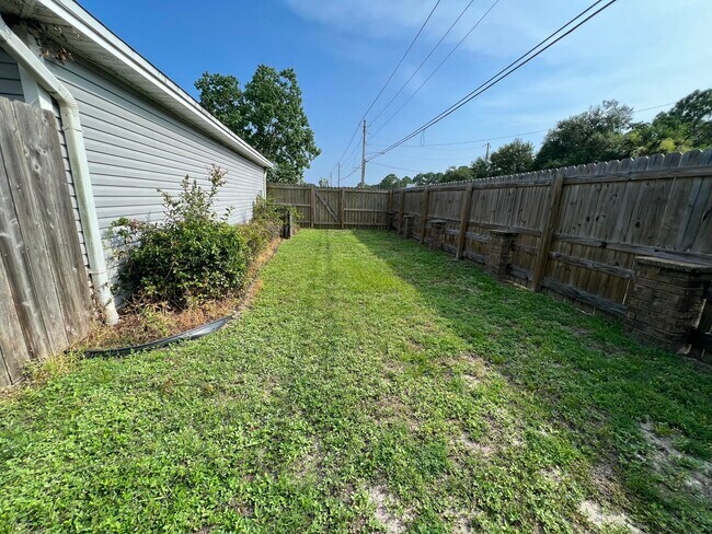 Building Photo - 71 Olde Cypress Cir NW