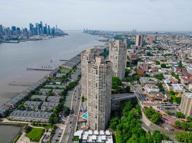 Building Photo - 7004 JFK Blvd E