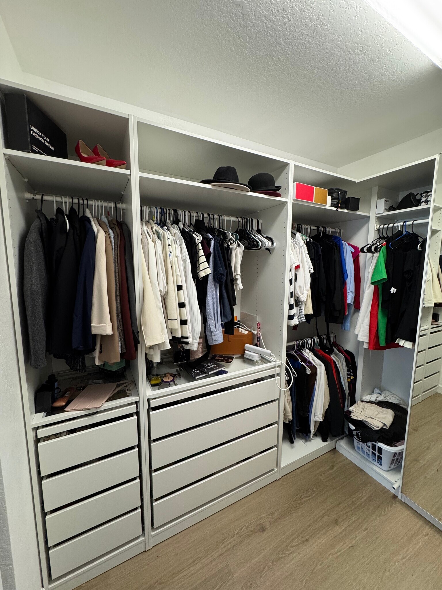 MASTER WALKING CLOSET - 8880 NW 102nd Pl