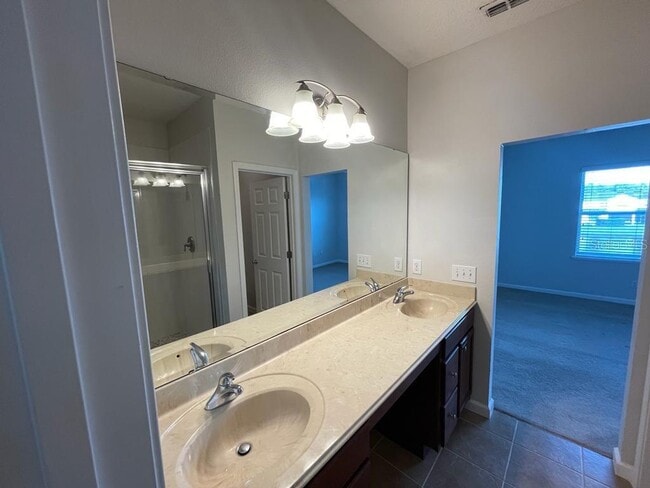 Building Photo - 649 Terrace Spring Dr