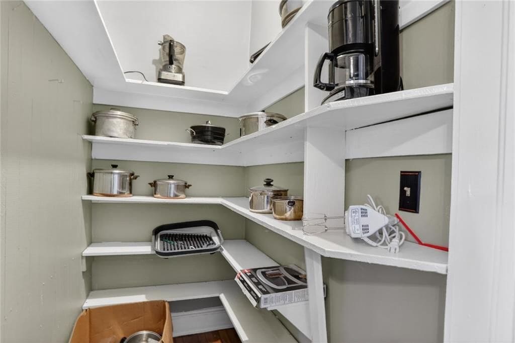 Building Photo - 203 Winter Ave