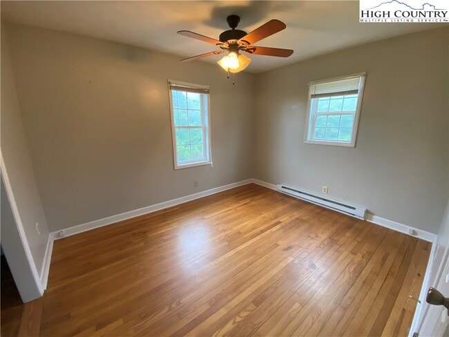 Building Photo - 417 Will Vannoy Rd