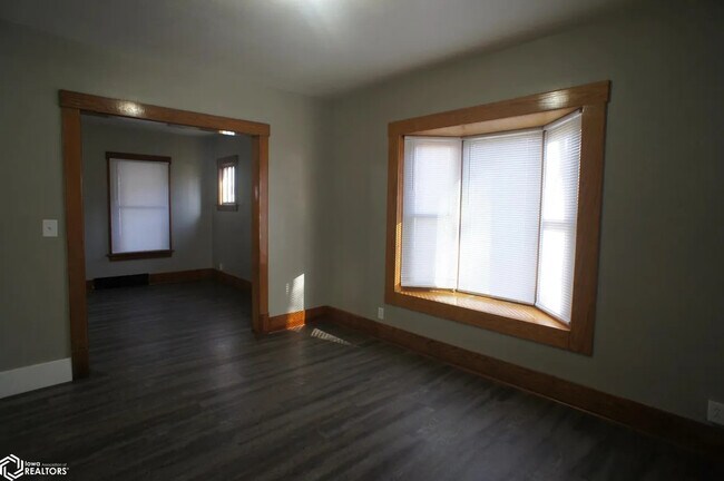 Building Photo - 1426 2nd St