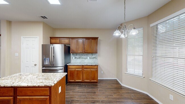 Building Photo - $2,095 FOR A GORGEOUS HOME BY FORT HOOD!