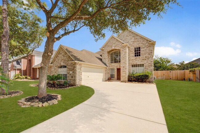 Primary Photo - 14018 White Oak Gardens Dr