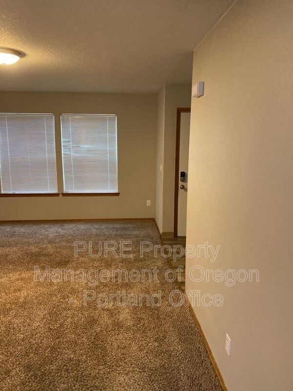 Building Photo - 1526 SE 125th Ct