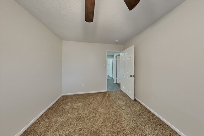 Building Photo - 5510 Forest Trails Dr