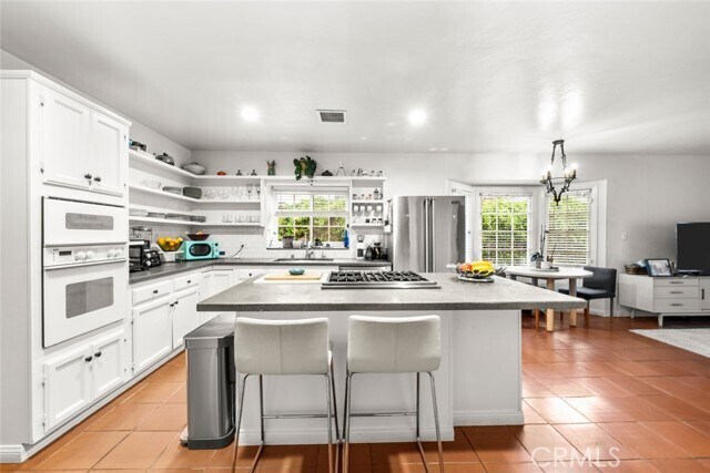 Building Photo - 1500 Thompson Ave