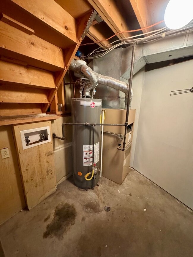 Building Photo - Lovely 3 bedroom 2 bath in North Colorado ...